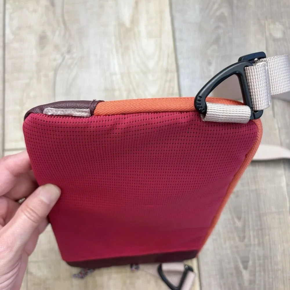 Chums Rover Cross Body Bag Hiking Outdoors Travel Trail Adjustable Brick Orange